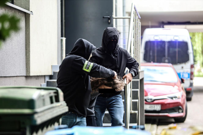 Koszmar w Janikach Wielkich. Syn zamordował rodziców