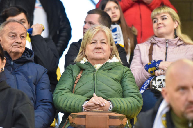 PRES Grupa Dewloperska Toruń - Abramczyk Polonia Bydgoszcz, zdjęcia kibiców i zawodników z pożegnania Adriana Miedzińskiego