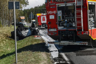 Tragiczny finał ucieczki przed policją. Auta stanęły w ogniu, zginęły dwie osoby