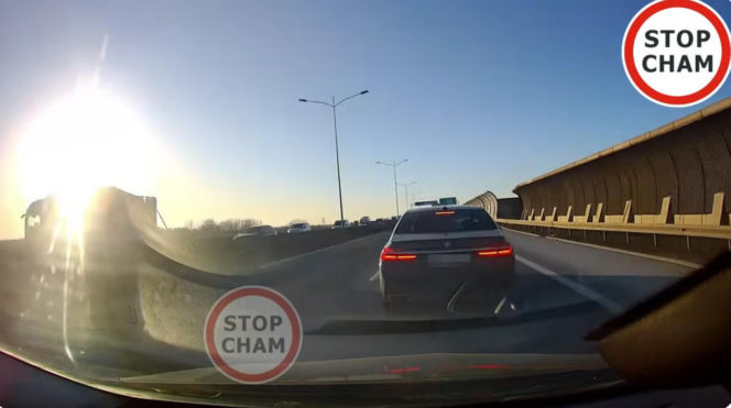 Internauci wściekli na kierowcę BMW z S8 pod Wrocławiem. Jest nagranie