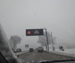 FATALNE warunki na drogach Rzeszowa. Śnieżny ARMAGEDON! [ZDJĘCIA]