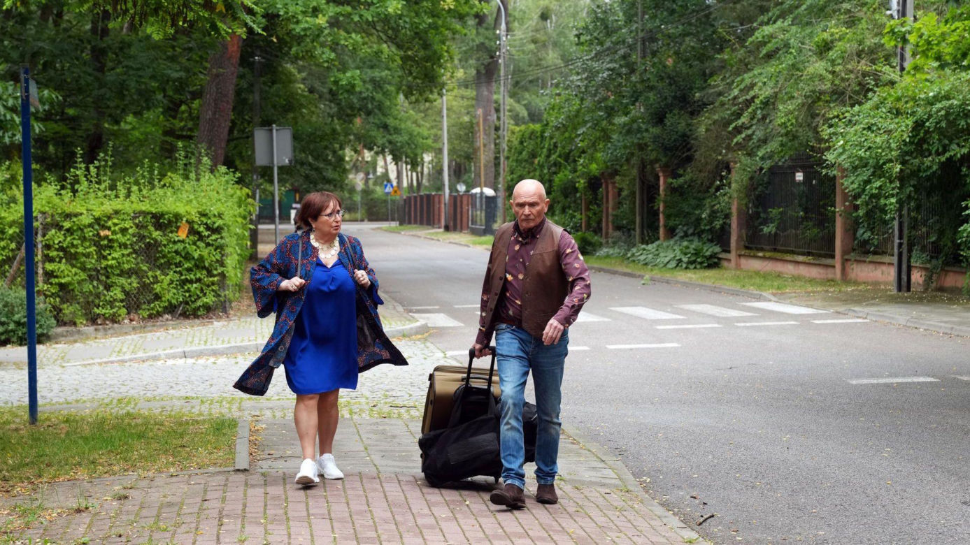 Barwy szczęścia odc. 3288. Irenka (Krystyna Tkacz), Tolek Koszyk (Marek Siudym)