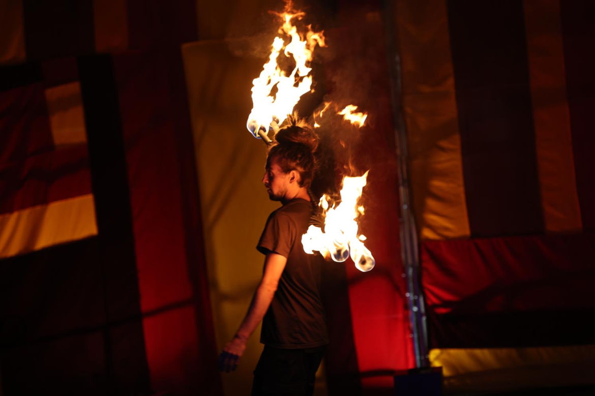 Fire Jam sprawił, że Park Ludowy w Lublinie zapłonął! Tak było podczas Europejskiej Konwencji Żonglerskiej