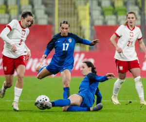 Polska - Słowenia: Najwierniejsi kibice wspierali reprezentację Polski kobiet. Dużo zdjęć z Gdańska