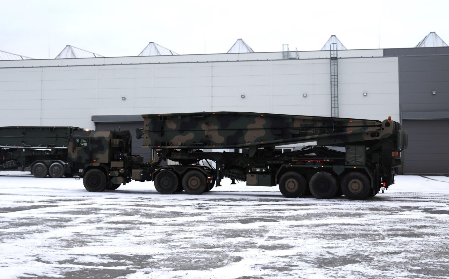 OBRUM dostarcza kolejne mosty MS-20 „Daglezja”