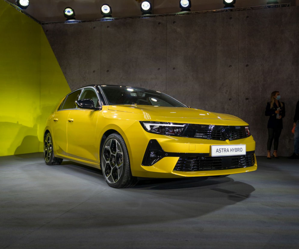 Nowy Opel Astra (2022)
