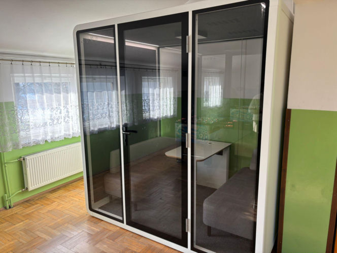 Kabina akustyczna w Szkole Podstawowej nr 6