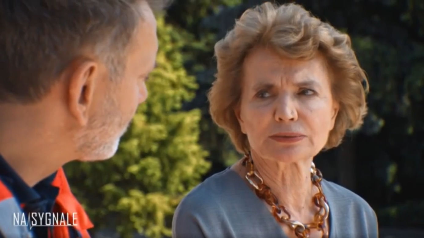 Na sygnale: Wiktor Banach (Wojciech Kukliński), Waleria (Monika Sołubianka)