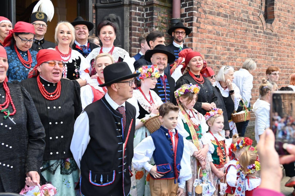 Święcenie pokarmów w kościele pw. św. Anny na Nikiszowcu