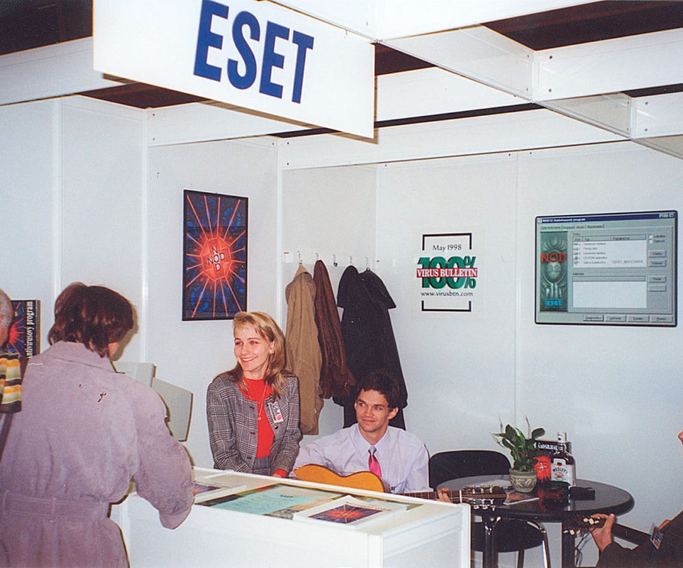 ESET zdjęcia archiwalne