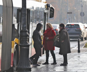 Katarzyna Bosacka w parku