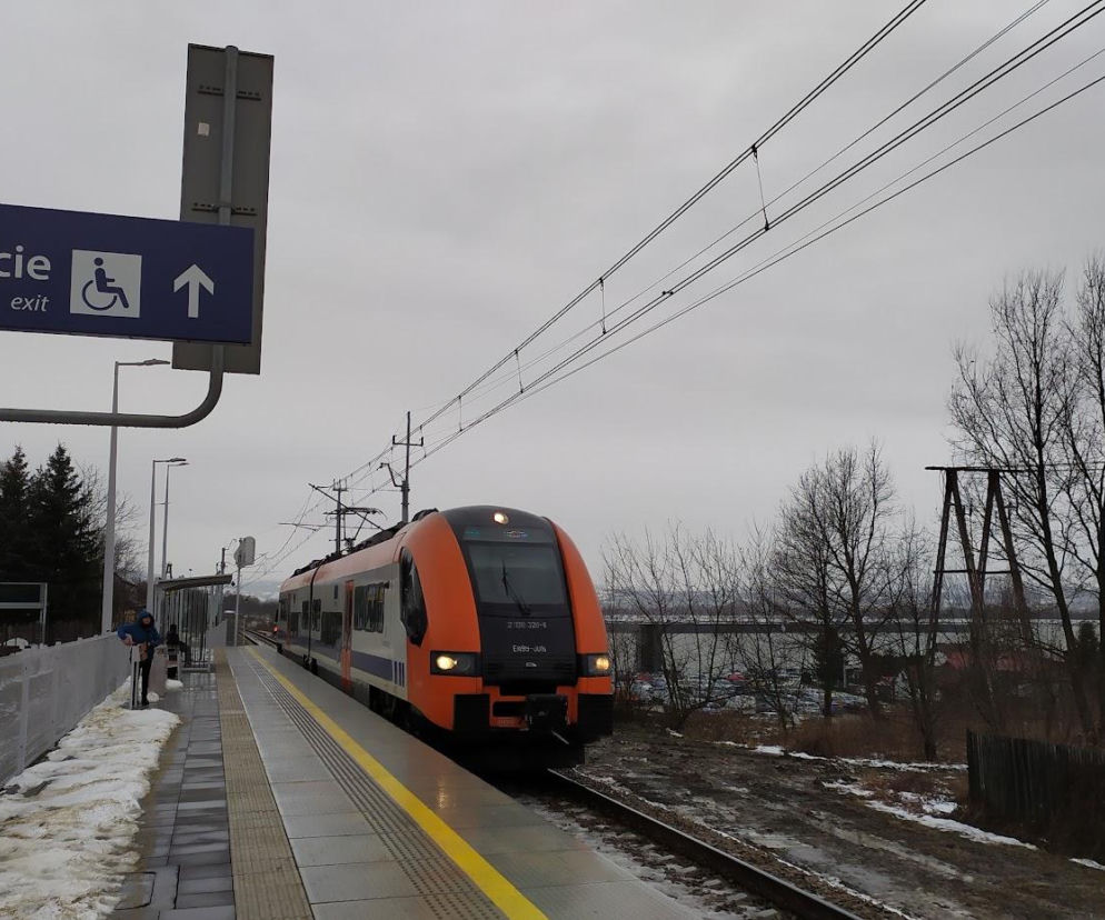 Jest sprzęt i są ludzie.  Pracownicy PLK trzymają rękę na świątecznym pulsie na kolei