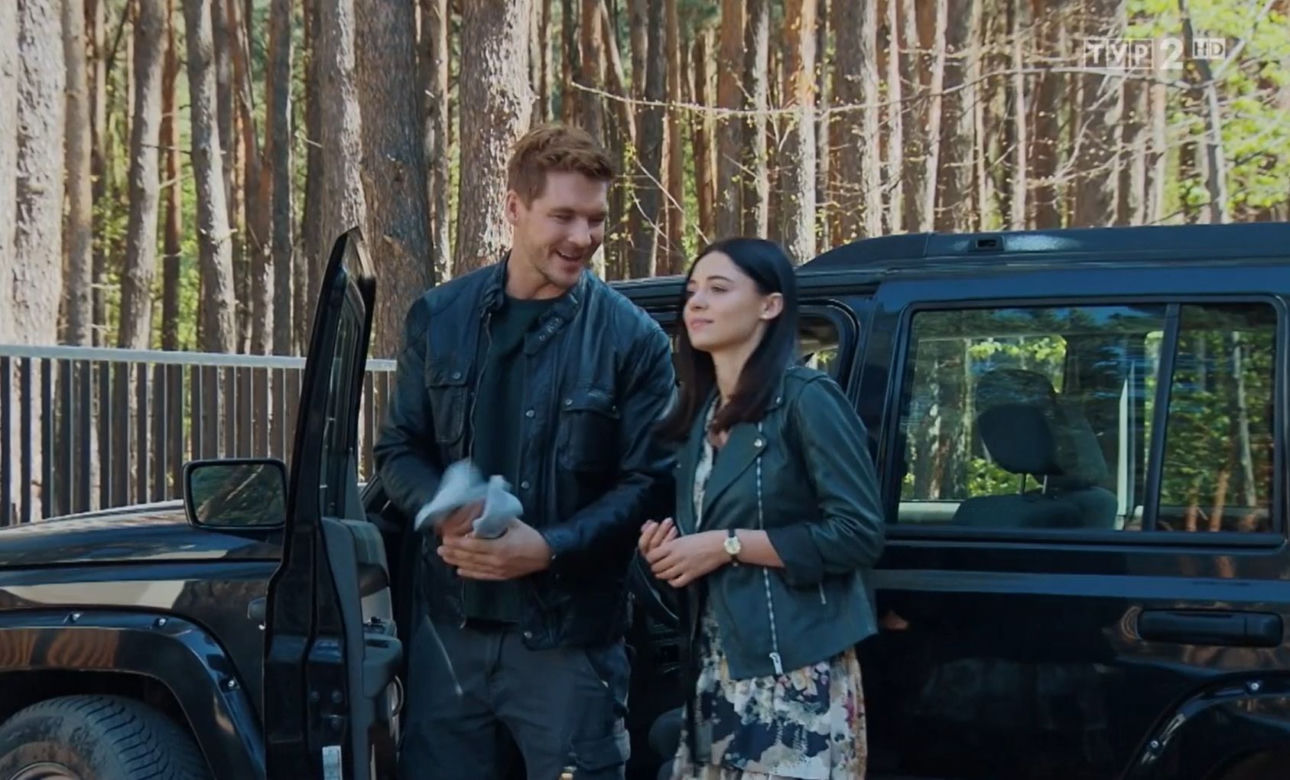 M jak miłość, odc. 1603: Marcin (Mikołaj Roznerski), Iza (Adriana Kalska)