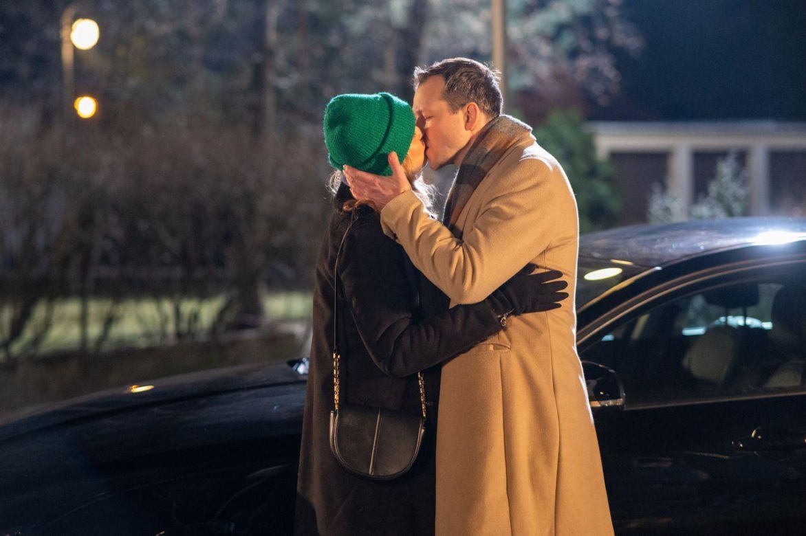 Barwy szczęścia odc. 2850. Bruno (Lesław Żurek), Karolina (Marta Dąbrowska) 