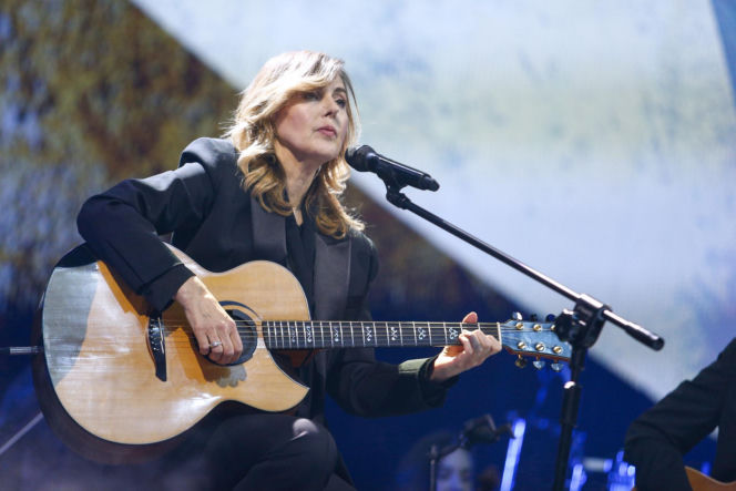 Tak wygląda dorosły syn Edyty Bartosiewicz. Podobny do znanej mamy?