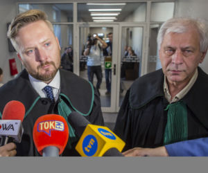 Szef wnuczkowej mafii popłakał się przed sądem