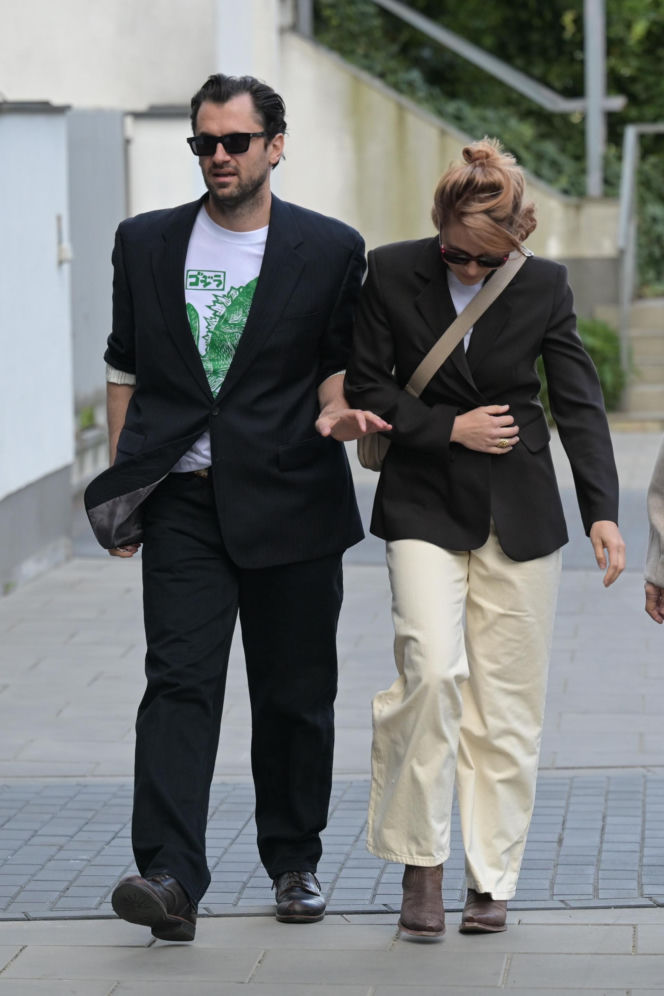 Katarzyna Wajda czekając na rozwód, całowała się w sądzie