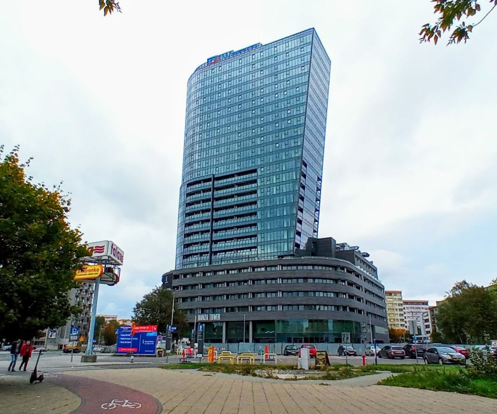 Hanza Tower