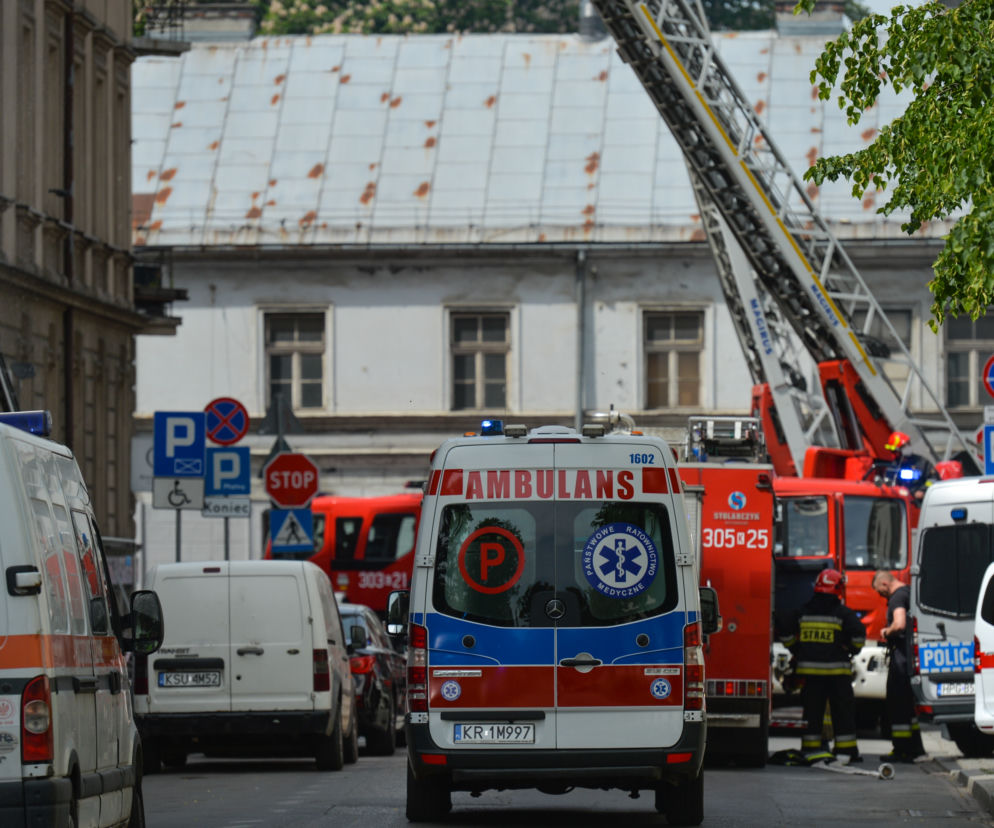 Kraków: Tragiczny pożar w kamienicy. Ewakuacja i akcja służb, jedna osoba nie żyje