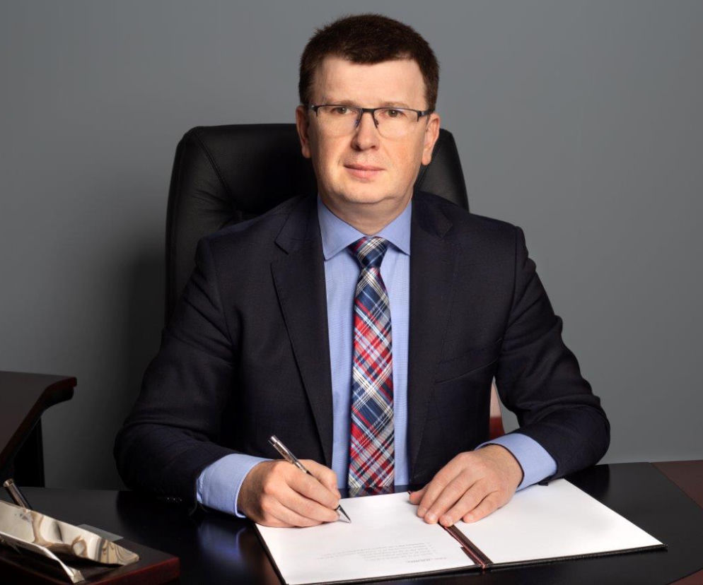TAJNY proces prezydenta Ostrowca! Sąd wysłucha o jego sprawach INTYMNYCH!