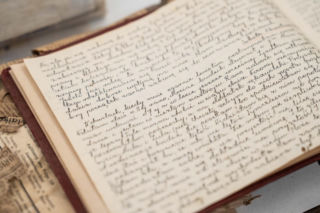 Tajne dokumenty ujawnione po 81 latach. Rafał Trzaskowski mówi o sensacyjnym odkryciu