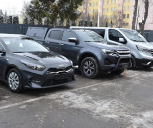 Policyjne bestie będą siać postrach na drogach. Oto nowe radiowozy polskiej policji