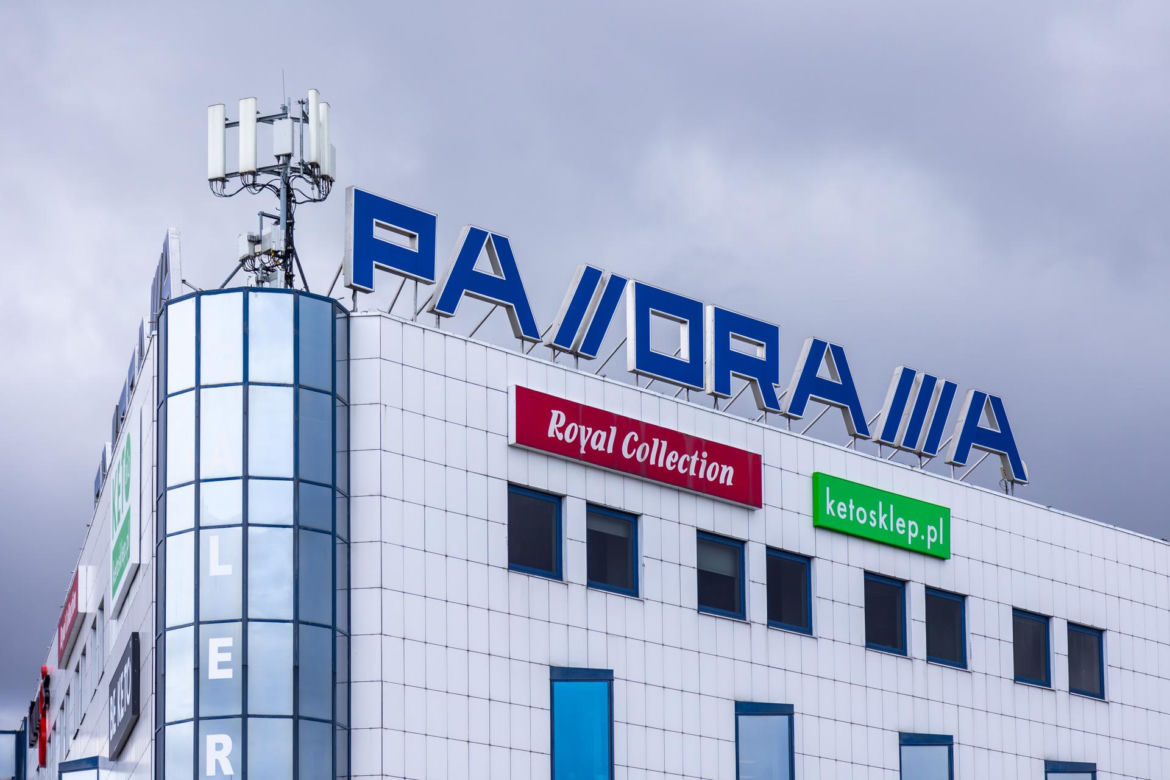 Centrum handlowe Panorama w Warszawie - tak wyglądał luksus lat 90. Zobacz zdjęcia
