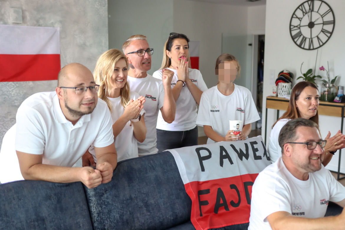 Rodzina Pawła Fajdka w euforii po medalu