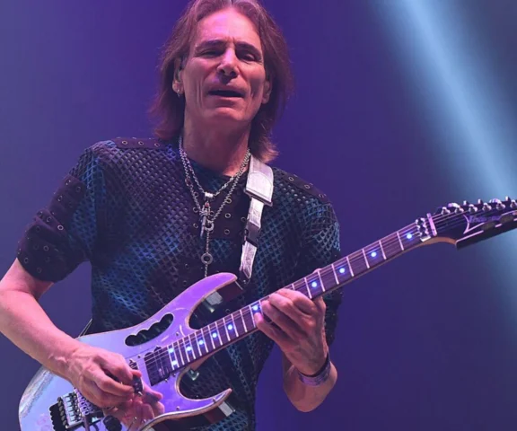 Steve Vai wspomina grę w Whitesnake. To był magiczny czas i jestem wdzięczny za to doświadczenie 