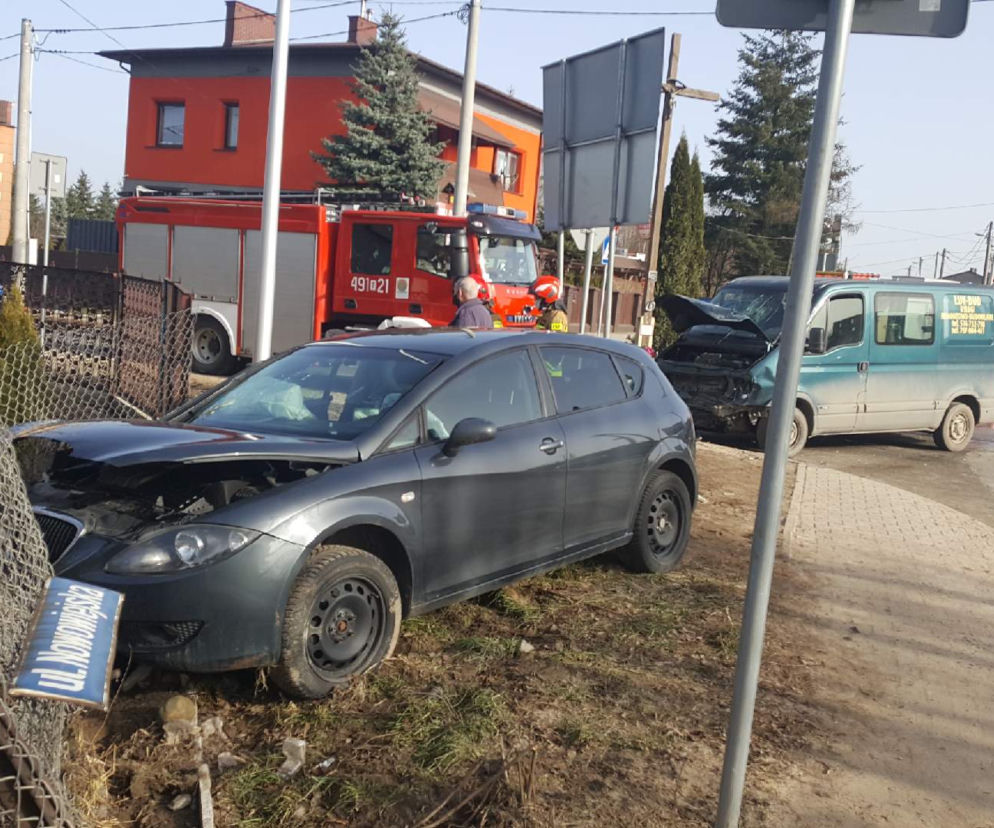 Wypadek na skrzyżowaniu Moniuszki z Nowowiejską