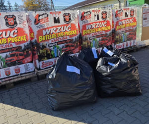 Chcą kupić busa za kaucję z butelek i puszek. Złodzieje plądrują punkty zbiórki