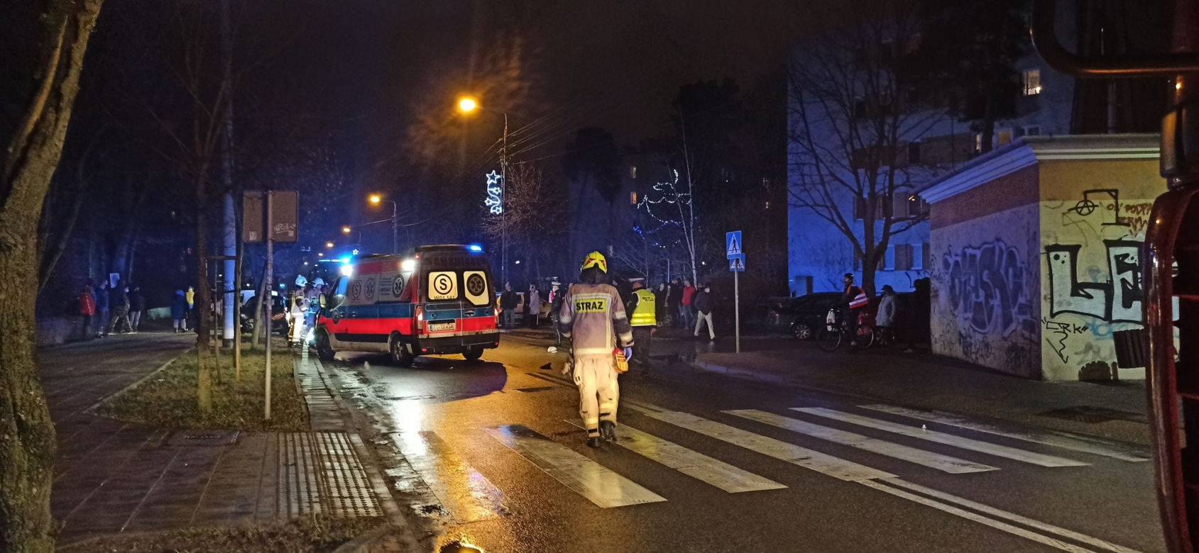 Śmiertelny wypadek w Otwocku. Zmiótł dwie starsze panie z pasów