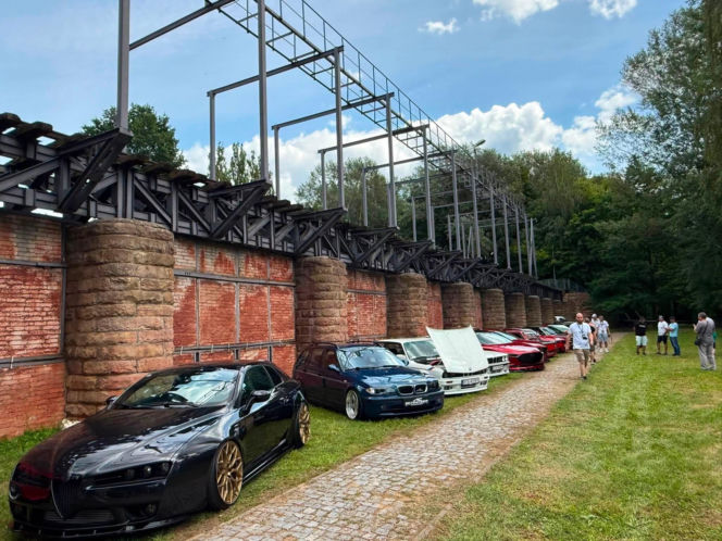 Ryk silników pod Wielkim Piecem! Star Cars Party Vol. 2 w Starachowicach – to musisz zobaczyć w ten weekend