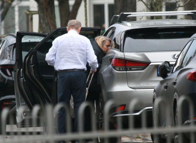 Premier Donald Tusk ruszył na pomoc żonie