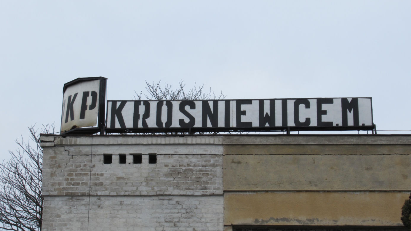 To miasto w woj. łódzkim było kiedyś prywatne. Dziś zachwyca pierwszym murowanym budynkiem
