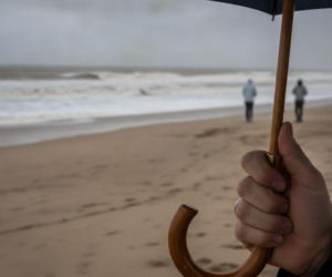 Parasol w dłoń! Władysławowo z kapryśną pogodą, ale jeden dzień uratuje Wasz urlop