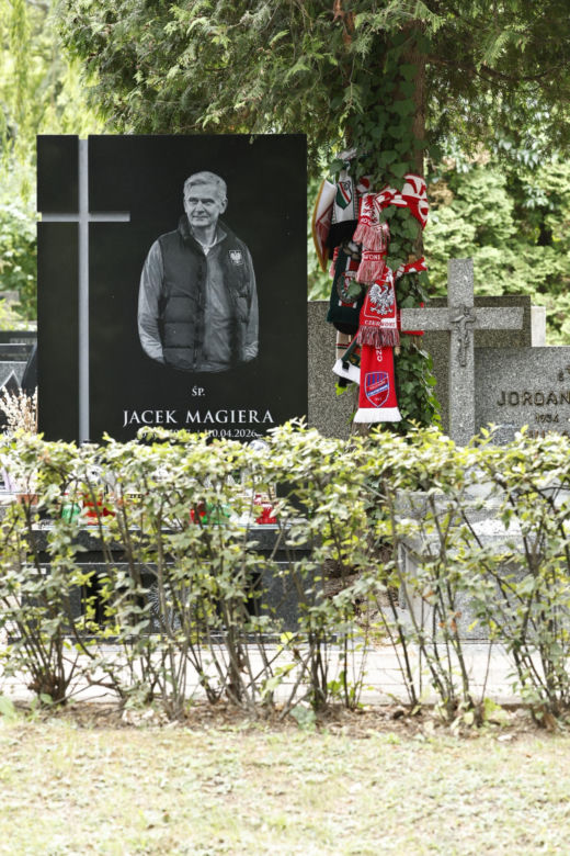 Nowy grób Jacka Magiery