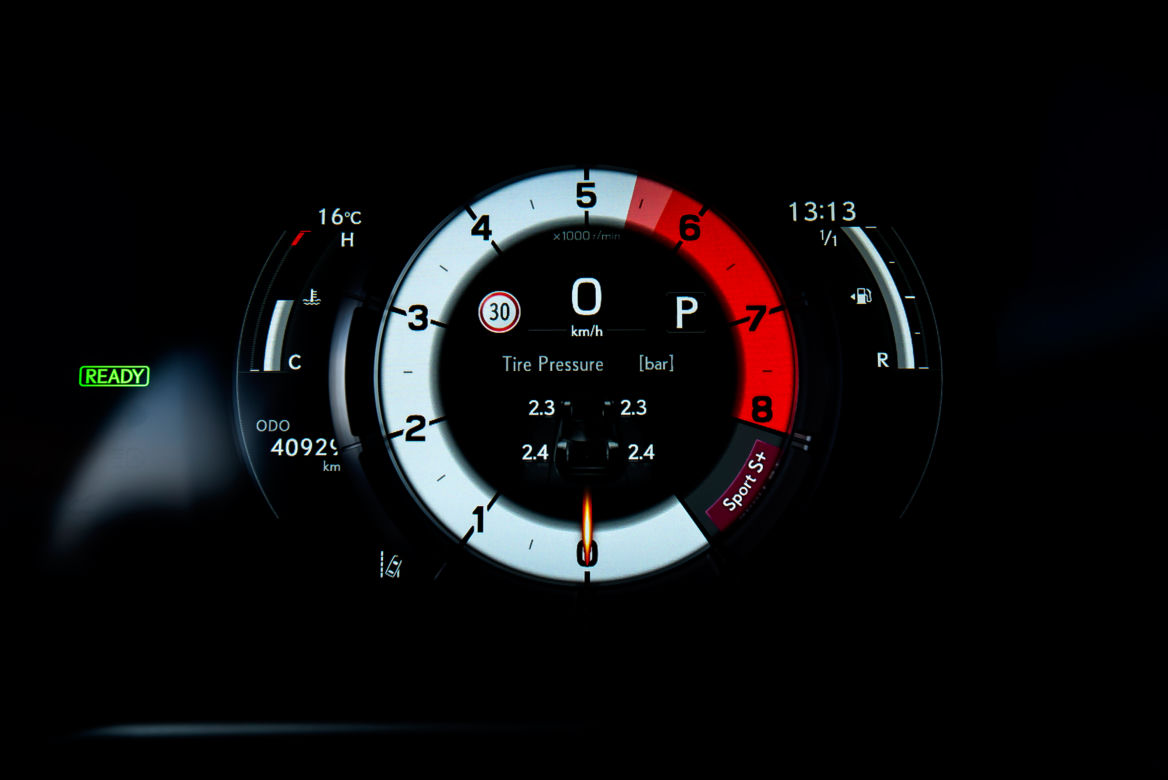 Lexus ES300h F Sport