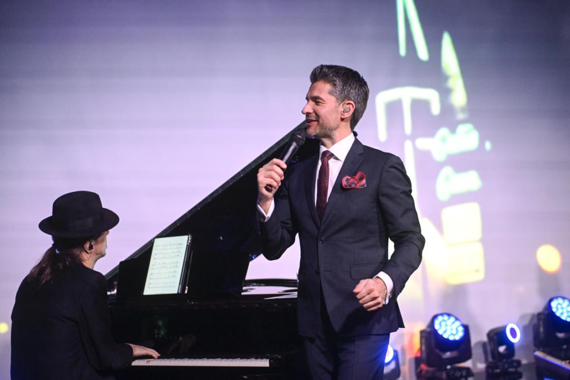 Matt Dusk 
