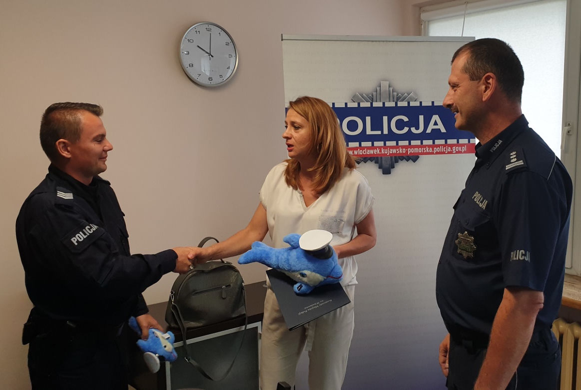 Uratowali życie kobiecie. Podziękował im szef policji z Włocławka