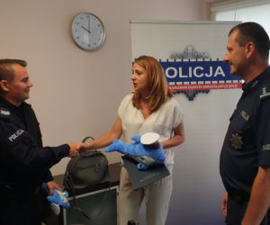 Uratowali życie kobiecie. Podziękował im szef policji z Włocławka