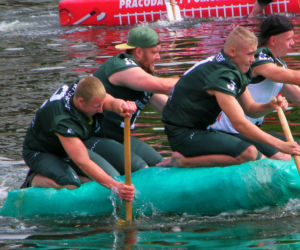 Ster na Bydgoszcz 2018. Wyścig łodzi butelkowych za nami! [ZDJĘCIA]