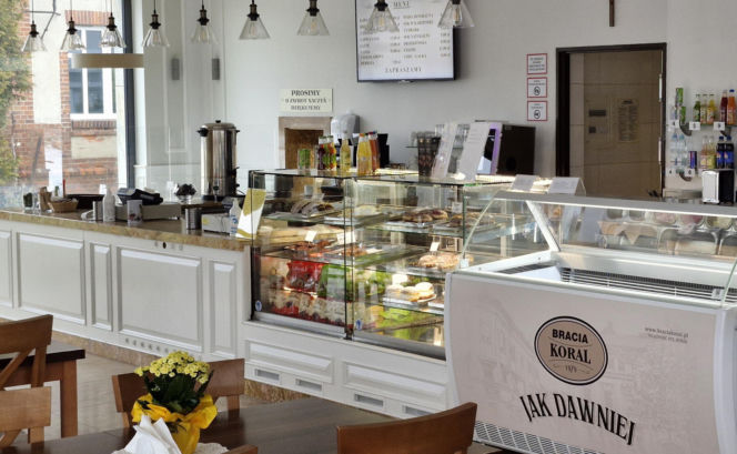 Pączki od ojca Rydzyka przyjechały z daleka