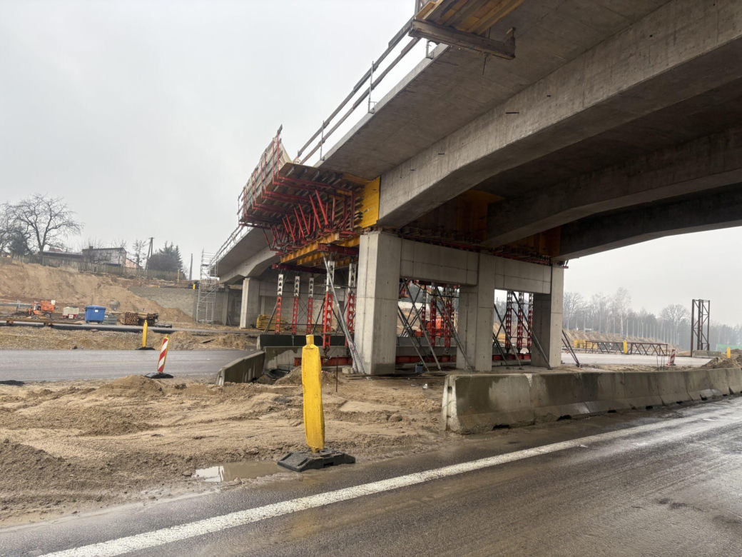 Na A2 praca wre! Zobacz postępy budowlańców na odcinku Siedlce - Biała Podlaska