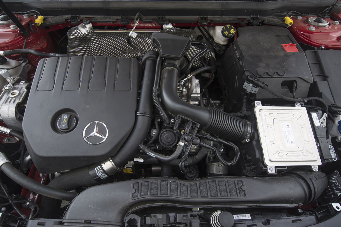 Mercedes-Benz A200 AMG Line