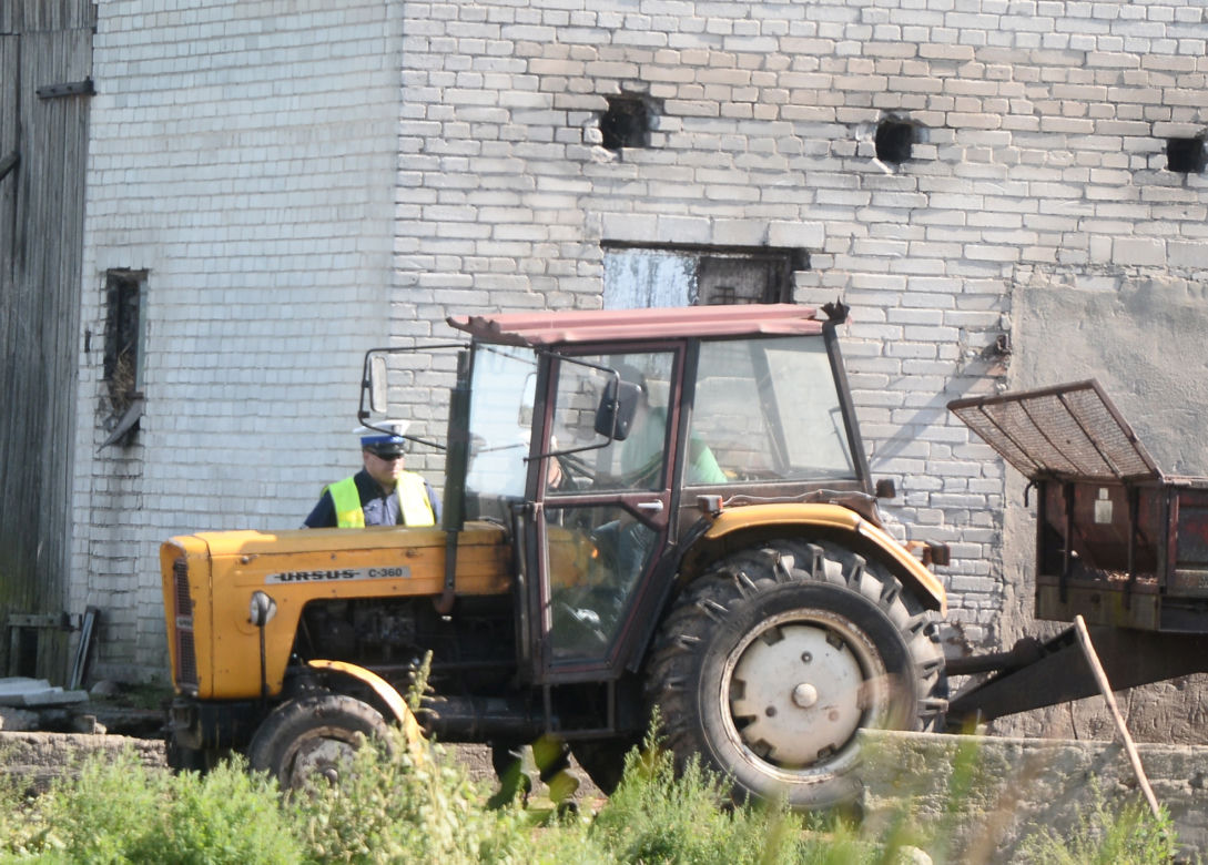 Przejechał go traktor i nic mu się nie stało