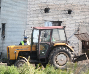 Przejechał go traktor i nic mu się nie stało