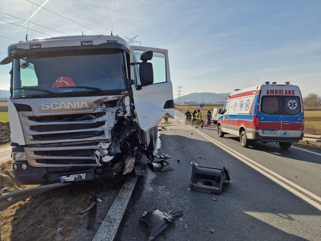 Wojnicz. Śmiertelny wypadek na drodze wojewódzkiej nr 975