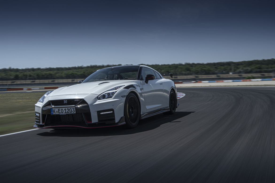 Nissan GT-R NISMO (2020)
