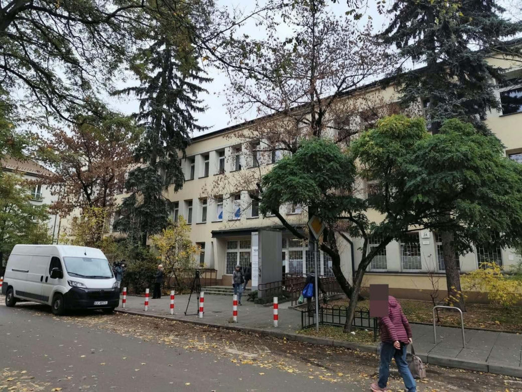 Atak w aptece. Bohaterskie farmaceutki powstrzymały nożownika. "Przyszłam kupić leki, na korytarzu jest pełno krwi"